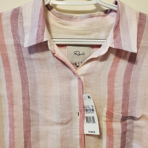 🚫SOLD🚫 Beautiful blouse for women - Picture 2 of 3